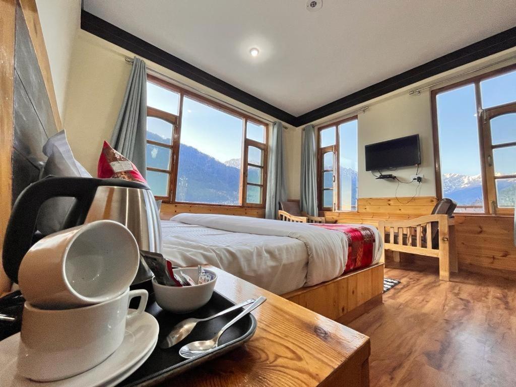 ホテル The Rohtang Chalet Manāli エクステリア 写真